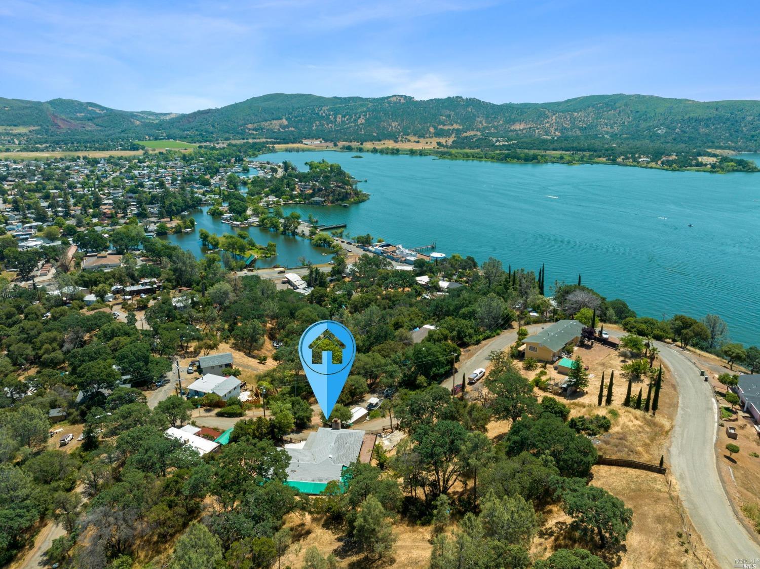 Lakeview Drive, Clearlake Oaks, California image 2