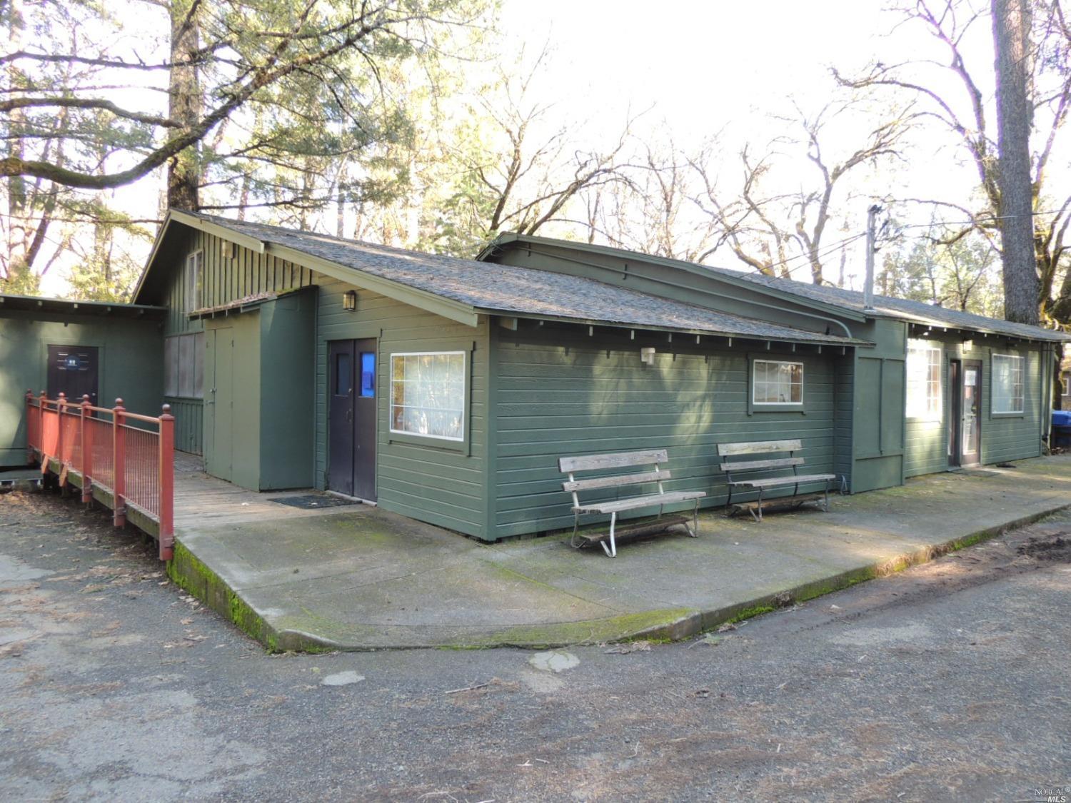 Photo of 15960 Bottle Rock Rd in Cobb, CA