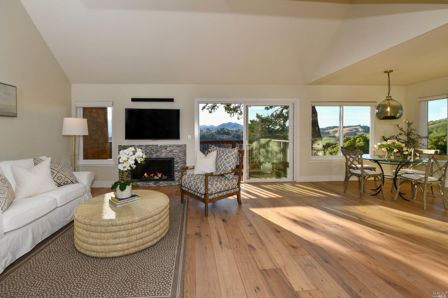 Detail Gallery Image 1 of 1 For 91 Milland Dr, Mill Valley,  CA 94941 - 3 Beds | 2/1 Baths