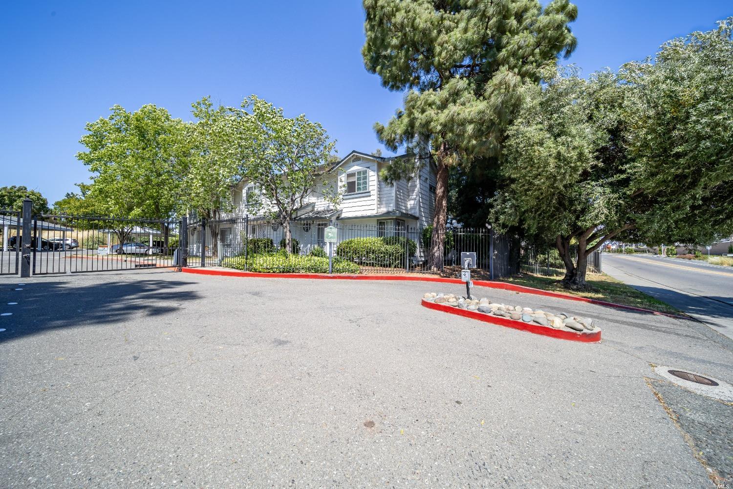 Photo of 1810 Tabor Ave 16 in Fairfield, CA