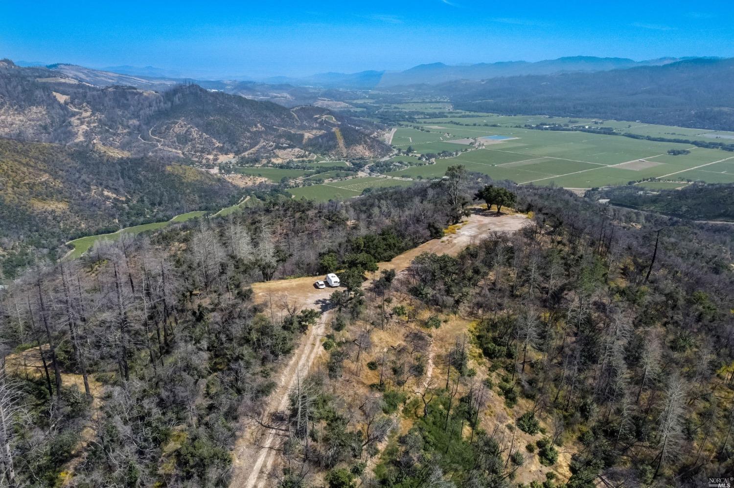 Photo of 370 Dutch Henry Canyon Rd in Calistoga, CA