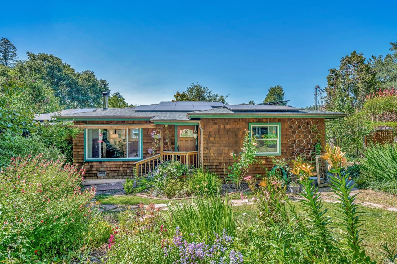 54 ELM AVENUE, WOODACRE, CA 94973