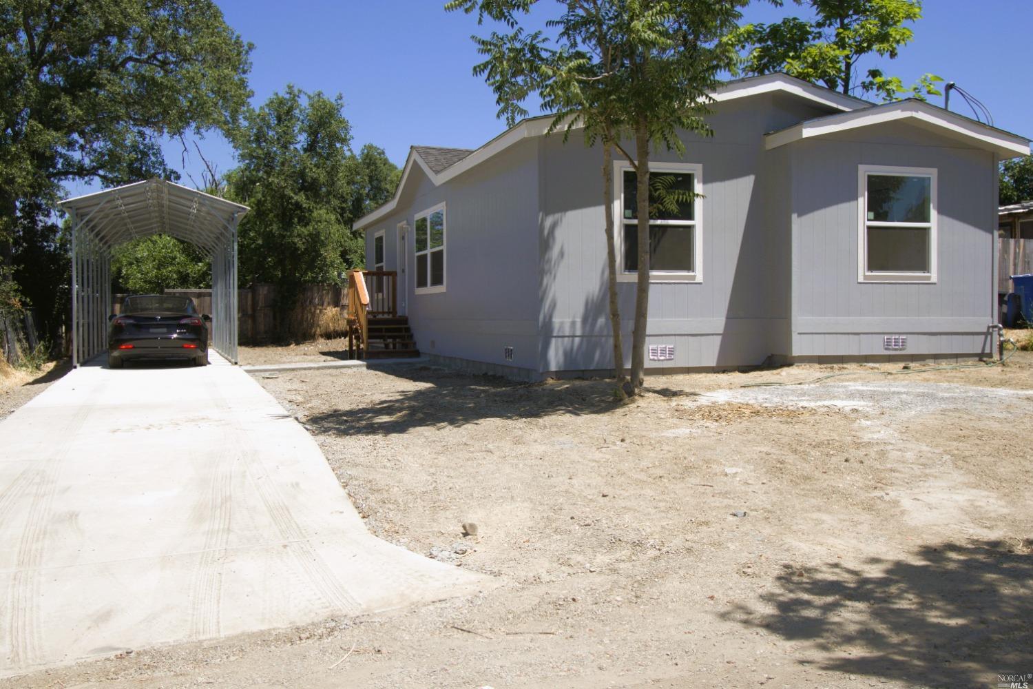 Photo of 14950 Saroni Pky in Clearlake, CA