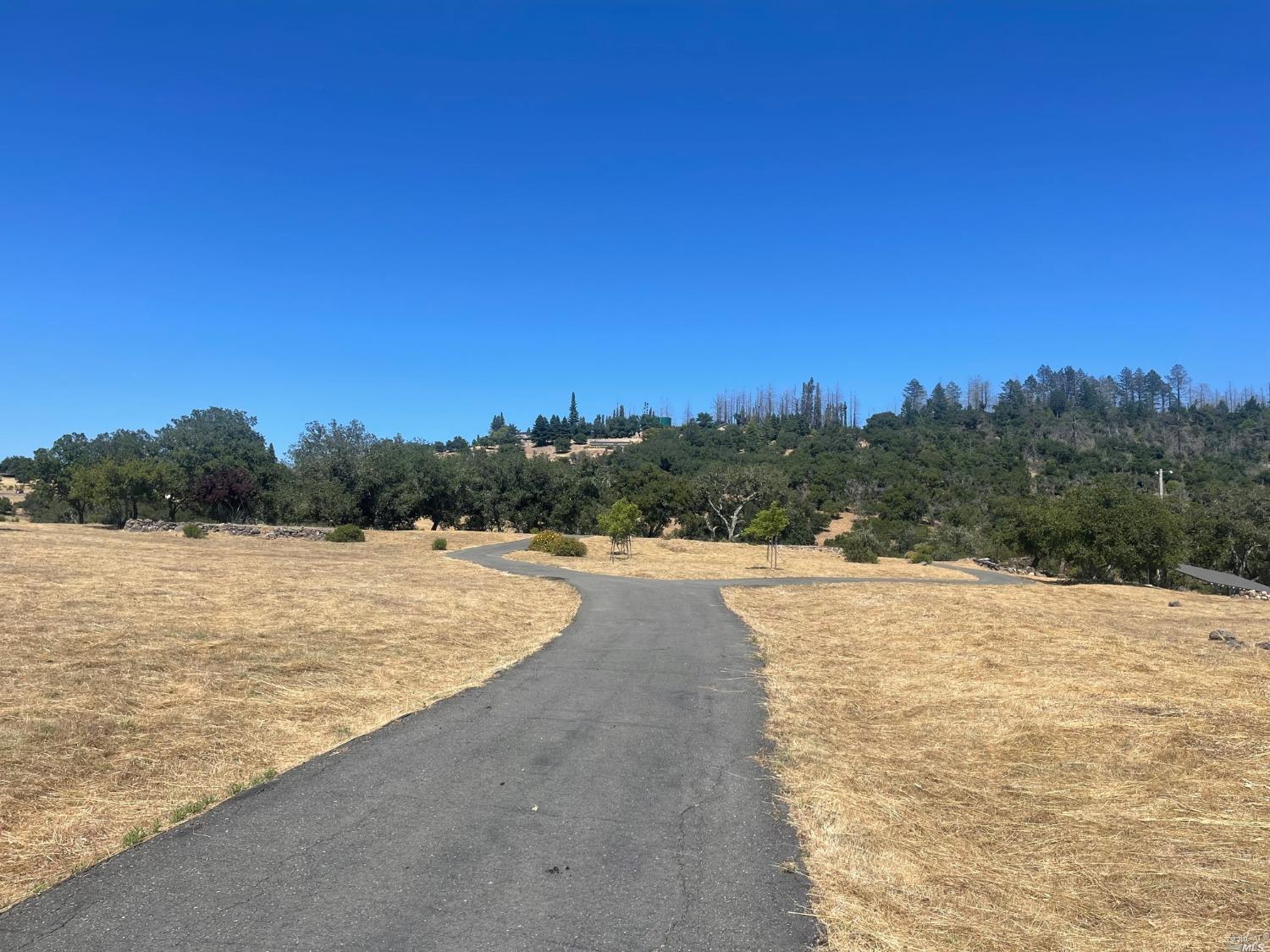 Photo of 6670 Lower Ridge Rd in Santa Rosa, CA