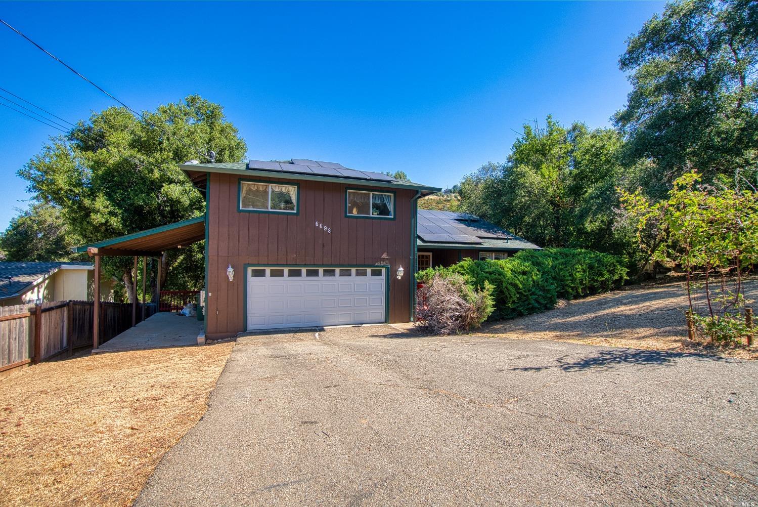 Photo of 6698 Morningside Dr in Kelseyville, CA