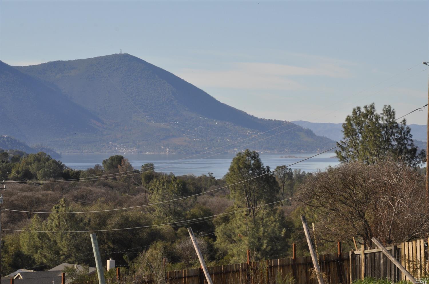 Photo of 16484 18th Ave in Clearlake, CA