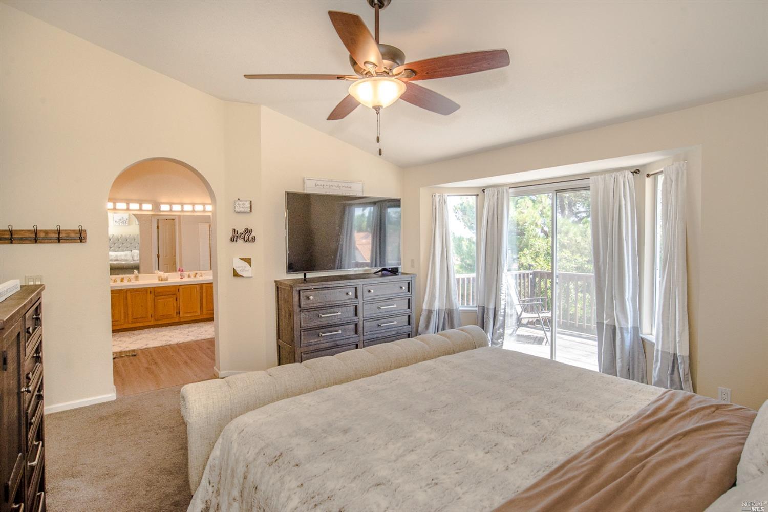Silver Eagle Way, Vacaville, California image 34