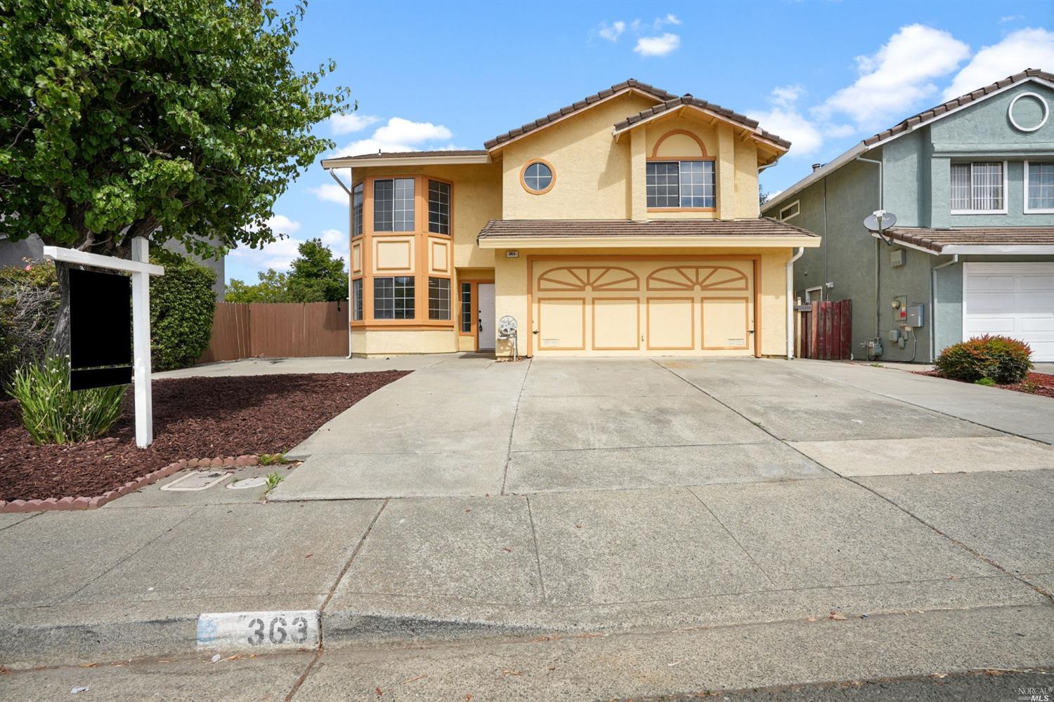 Detail Gallery Image 1 of 1 For 363 College Ave, Vallejo,  CA 94589 - 4 Beds | 3 Baths