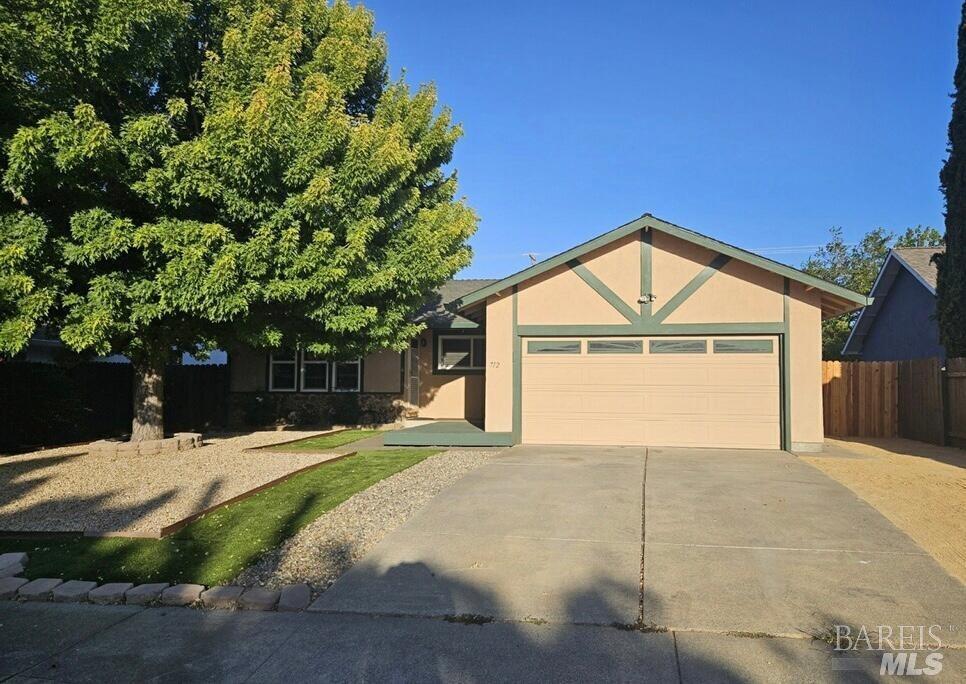 Photo of 712 Chula Vista Wy in Suisun City, CA