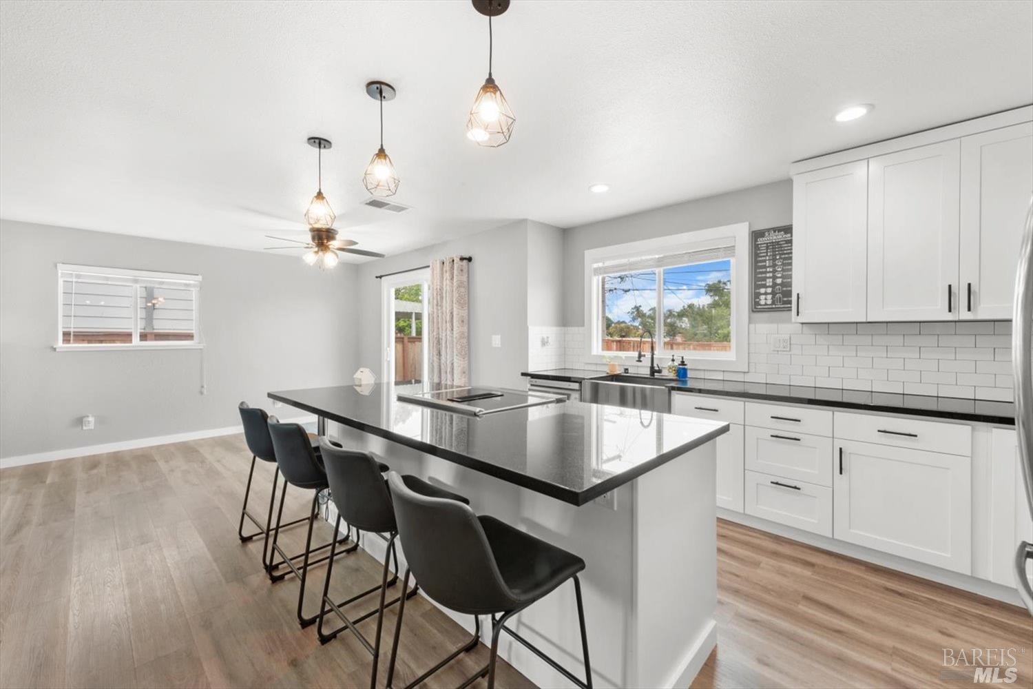 Photo of 725 Lockwood Dr in Vallejo, CA