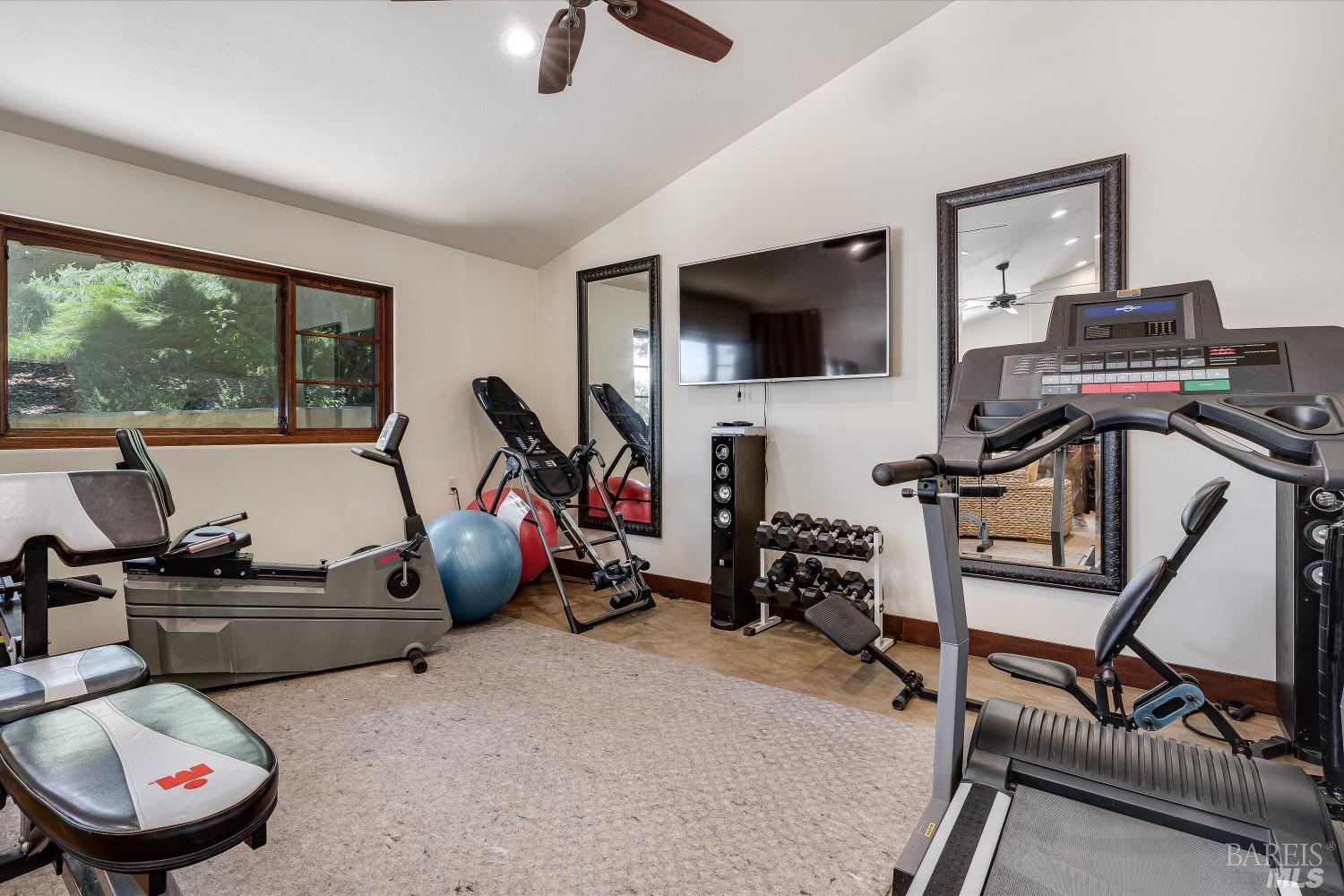 Detail Gallery Image 66 of 75 For 1315 Crestmont Dr, Angwin,  CA 94508 - 6 Beds | 5/2 Baths