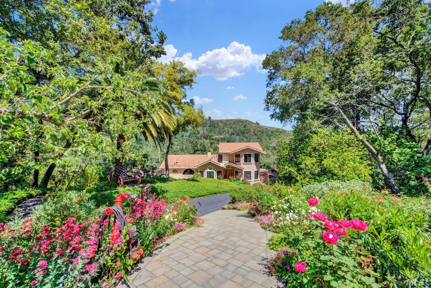 Photo of 2080 Mount Veeder Rd in Napa, CA