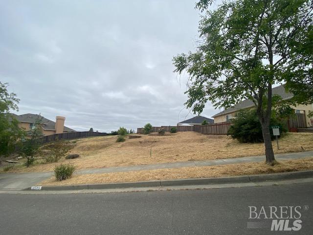 Photo of 3575 Alturia Hts in Santa Rosa, CA