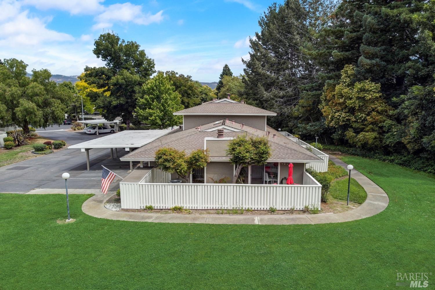 Photo of 92 Belvedere Ct in Napa, CA