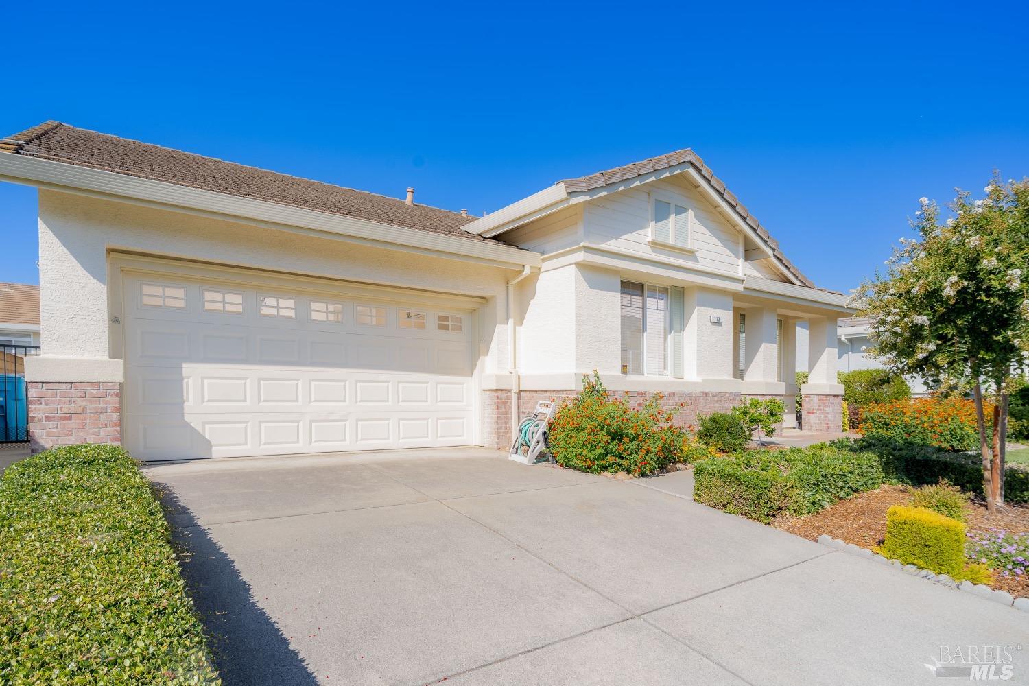 Detail Gallery Image 12 of 55 For 113 Amethyst Dr, Vacaville,  CA 95687 - 2 Beds | 2 Baths