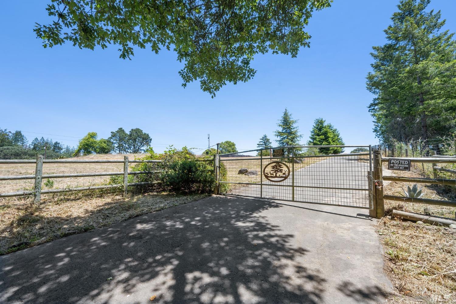 Photo of 4021 Burnside Rd in Sebastopol, CA