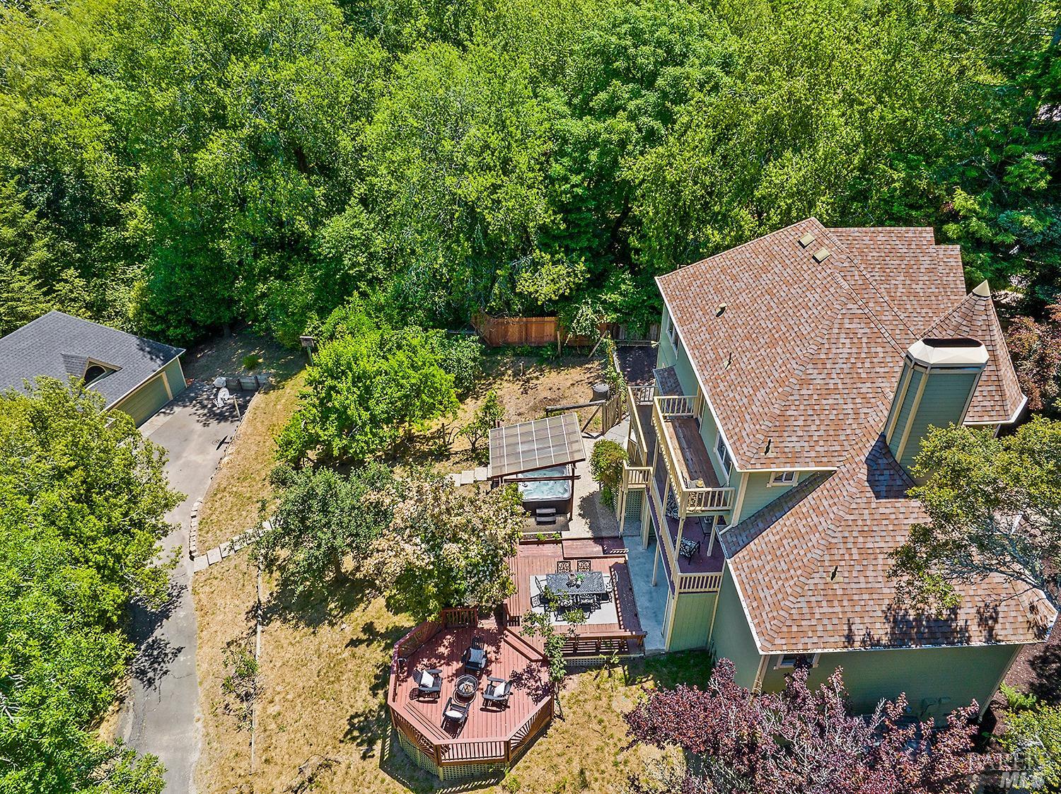 1367 Tilton Rd, Sebastopol, CA 95472 2 Beds 3 Baths (PendingDoNotShow) BA323043253 REBAREIS