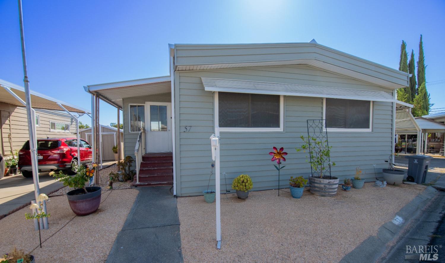 Photo of 57 Lemon Tree Cir in Vacaville, CA