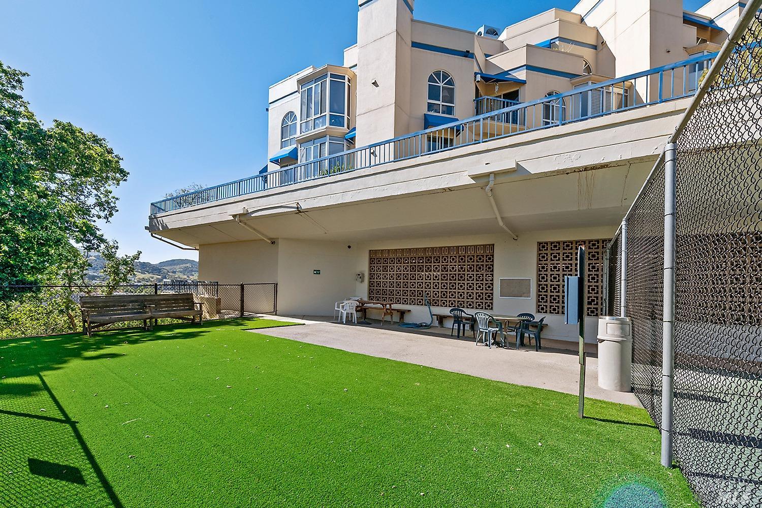 Detail Gallery Image 28 of 28 For 100 Thorndale Dr #338,  San Rafael,  CA 94903 - 1 Beds | 1 Baths