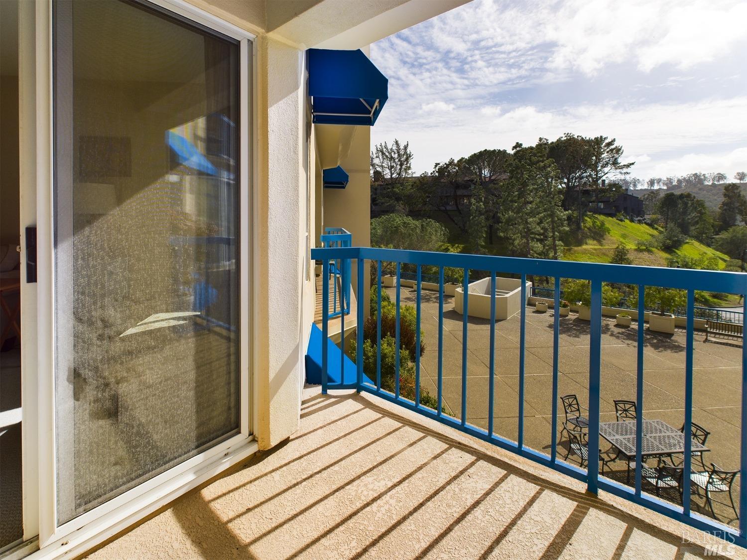 Photo of 100 Thorndale Dr #212 in San Rafael, CA