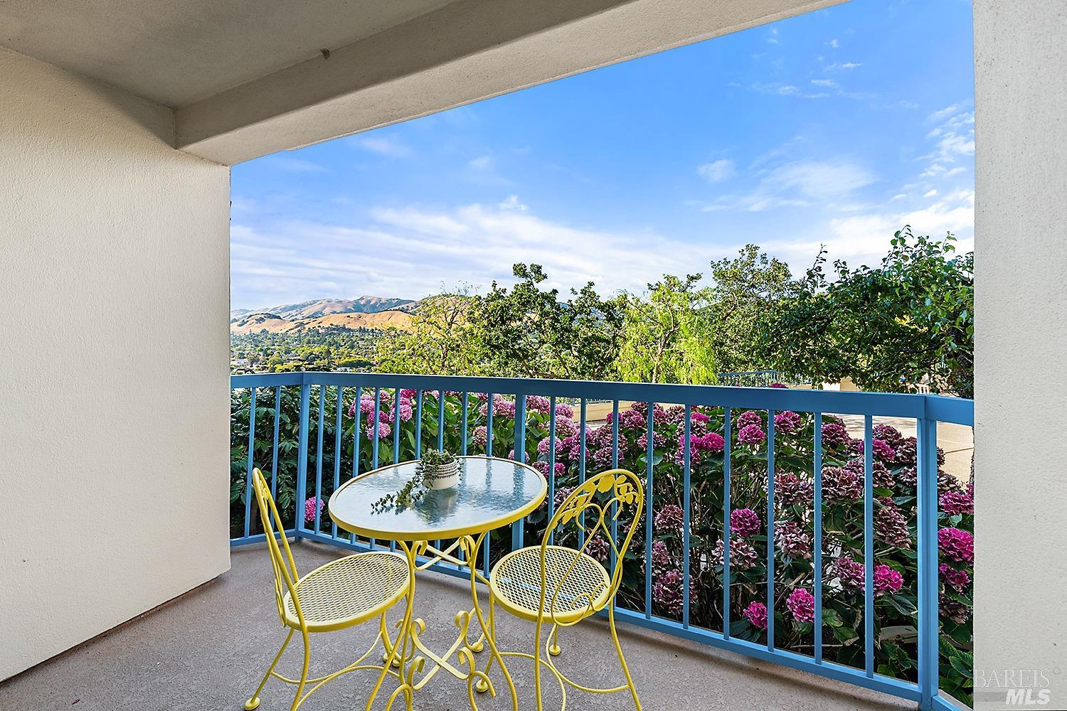 Detail Gallery Image 10 of 31 For 100 Thorndale Dr #146,  San Rafael,  CA 94903 - 1 Beds | 1 Baths
