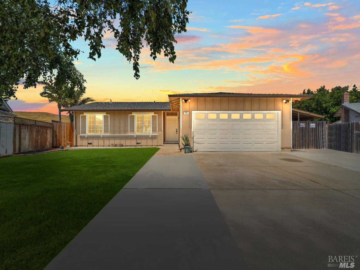 Photo of 606 Hillsdale Ct in Fairfield, CA