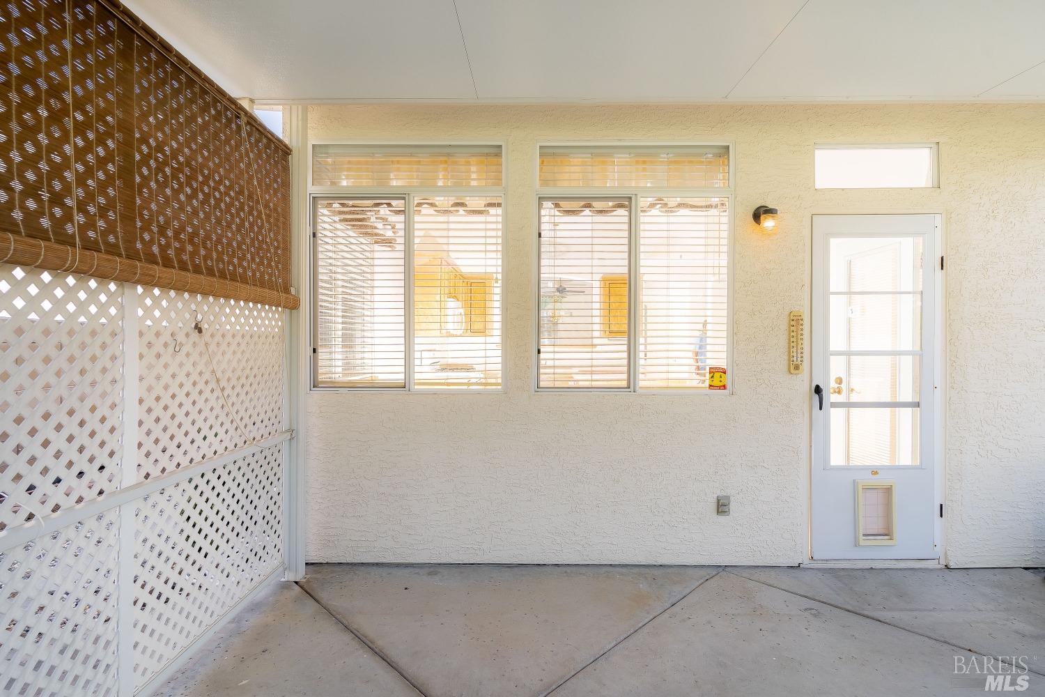 Detail Gallery Image 7 of 55 For 113 Amethyst Dr, Vacaville,  CA 95687 - 2 Beds | 2 Baths