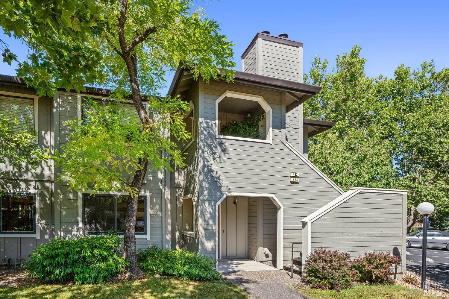 Photo of 474 Bernice Ln in Sonoma, CA