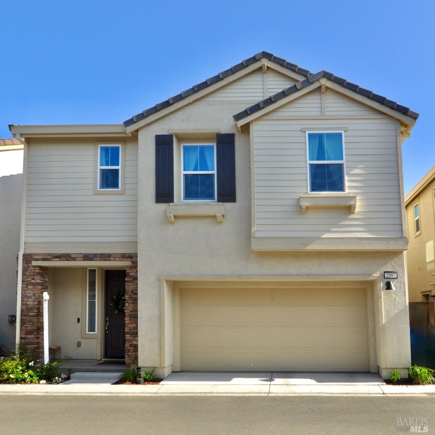 Photo of 2007 Karen Pl in Rohnert Park, CA