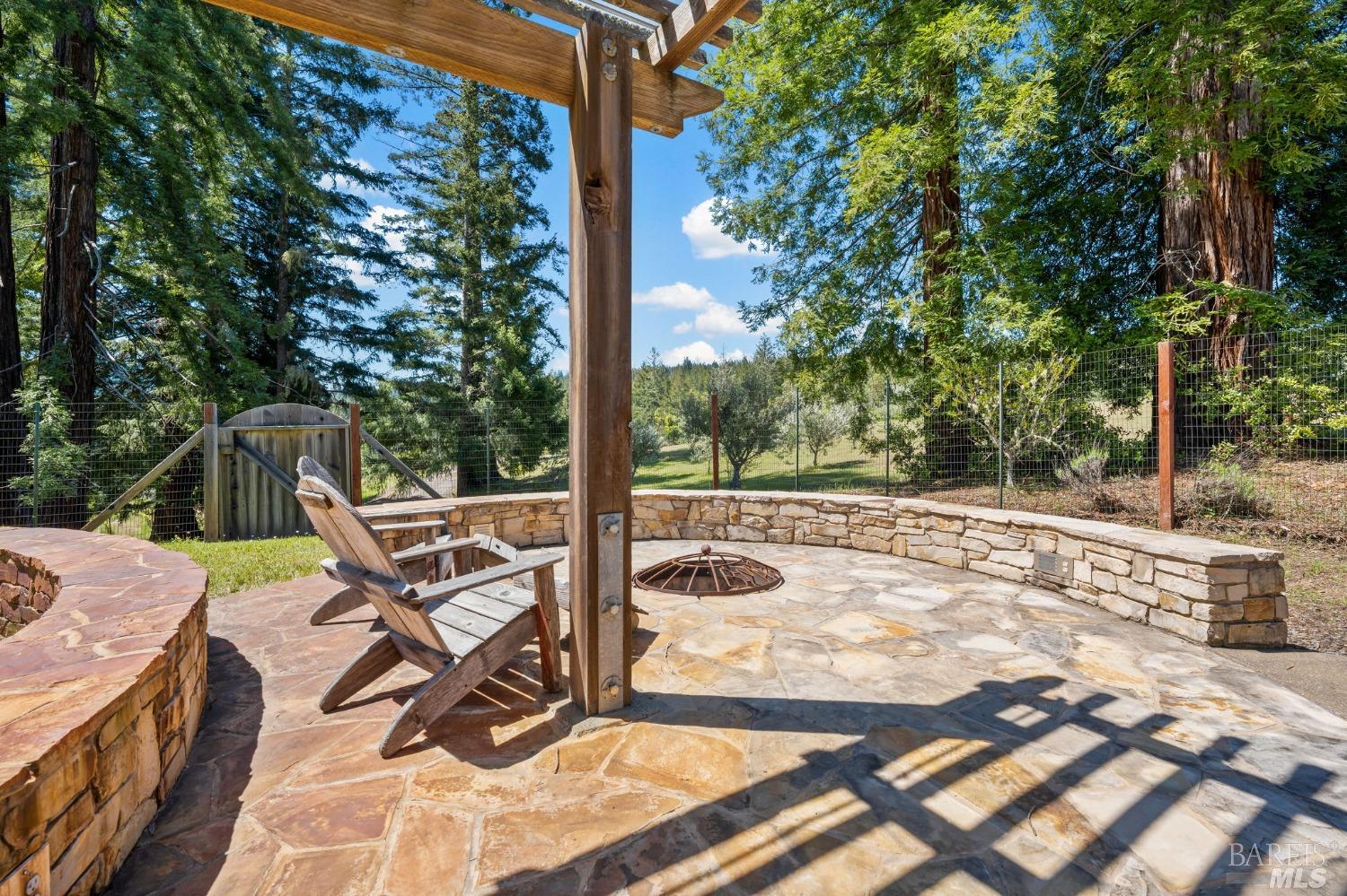 Detail Gallery Image 25 of 70 For 8851 Ravens Pike Unkn, Boonville,  CA 95415 - 2 Beds | 2 Baths