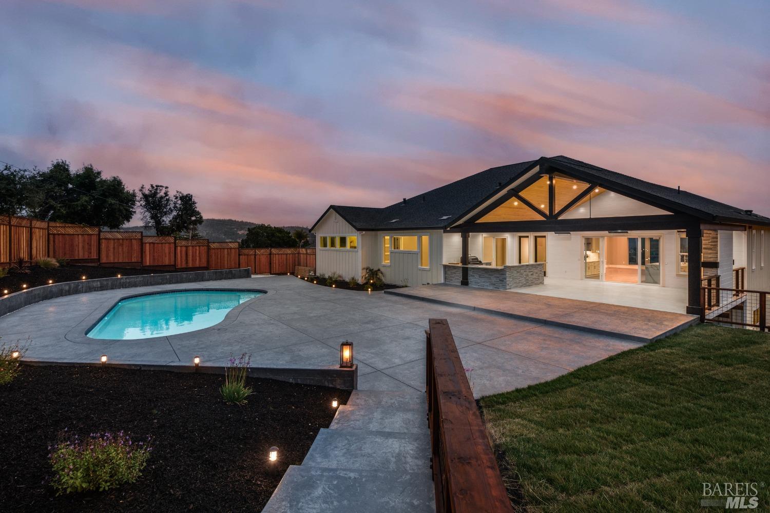 Photo of 5777 Futura Wy in Santa Rosa, CA