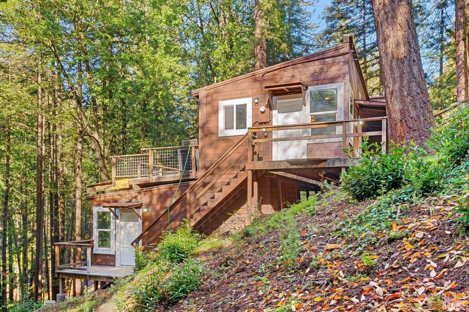 14790 Canyon 4 Rd, Rio Nido, CA 95446 3 Beds 2 Baths (Active