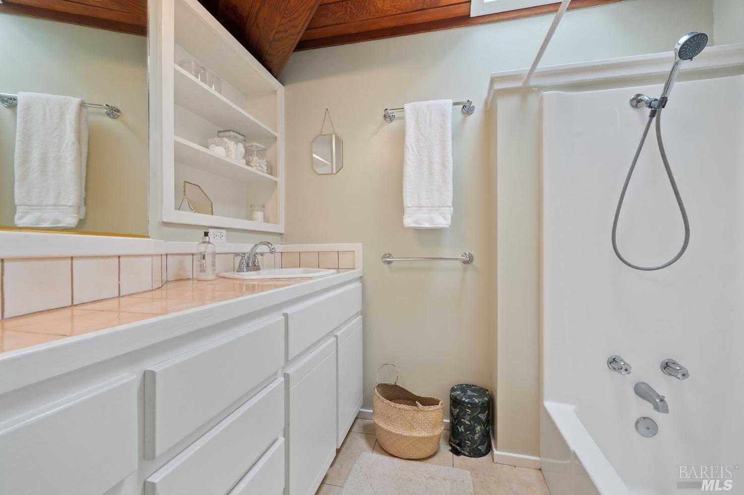 Detail Gallery Image 50 of 72 For 8851 Ravens Pike Unkn, Boonville,  CA 95415 - 2 Beds | 2 Baths