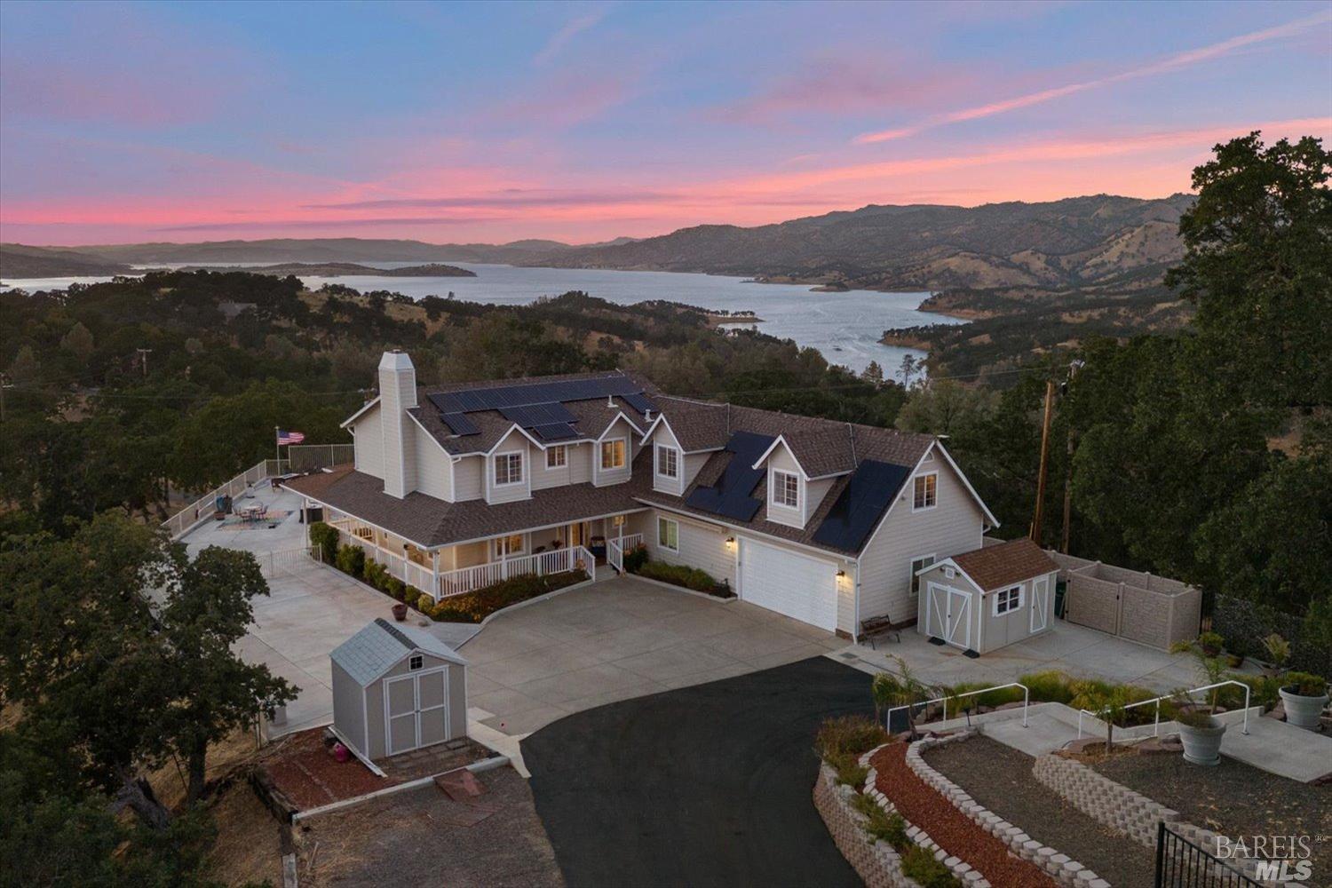 Photo of 1071 Steele Canyon Rd in Napa, CA