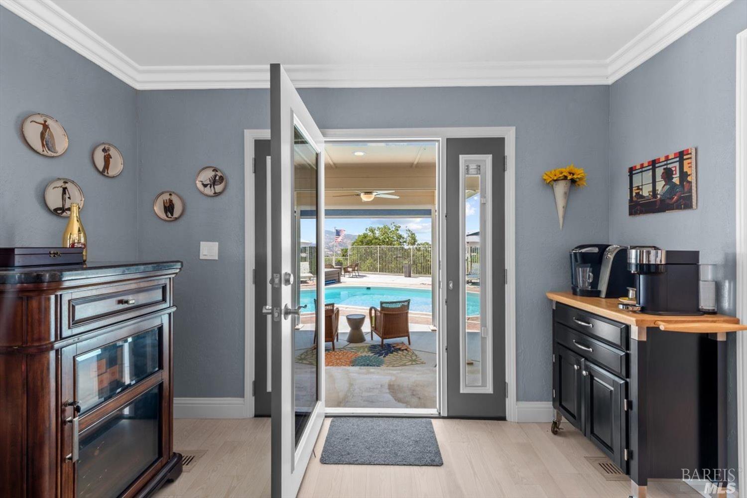 Photo of 1071 Steele Canyon Rd in Napa, CA