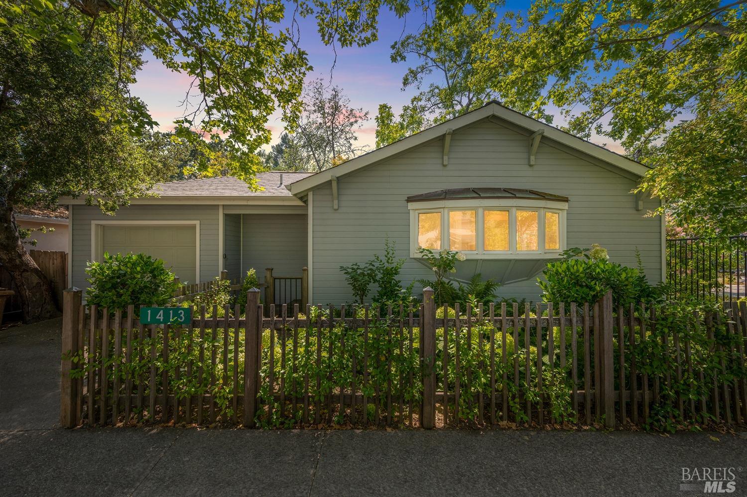 Photo of 1413 Washington St in Calistoga, CA