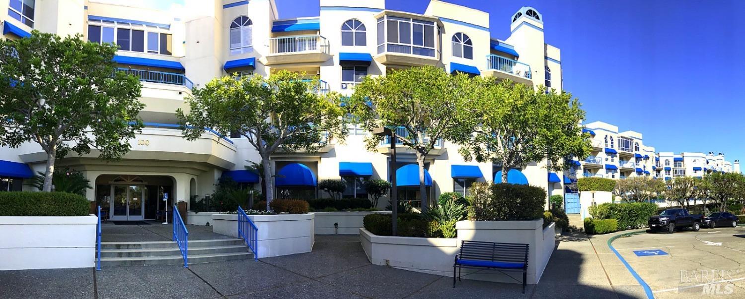 Photo of 100 Thorndale Dr #436 in San Rafael, CA