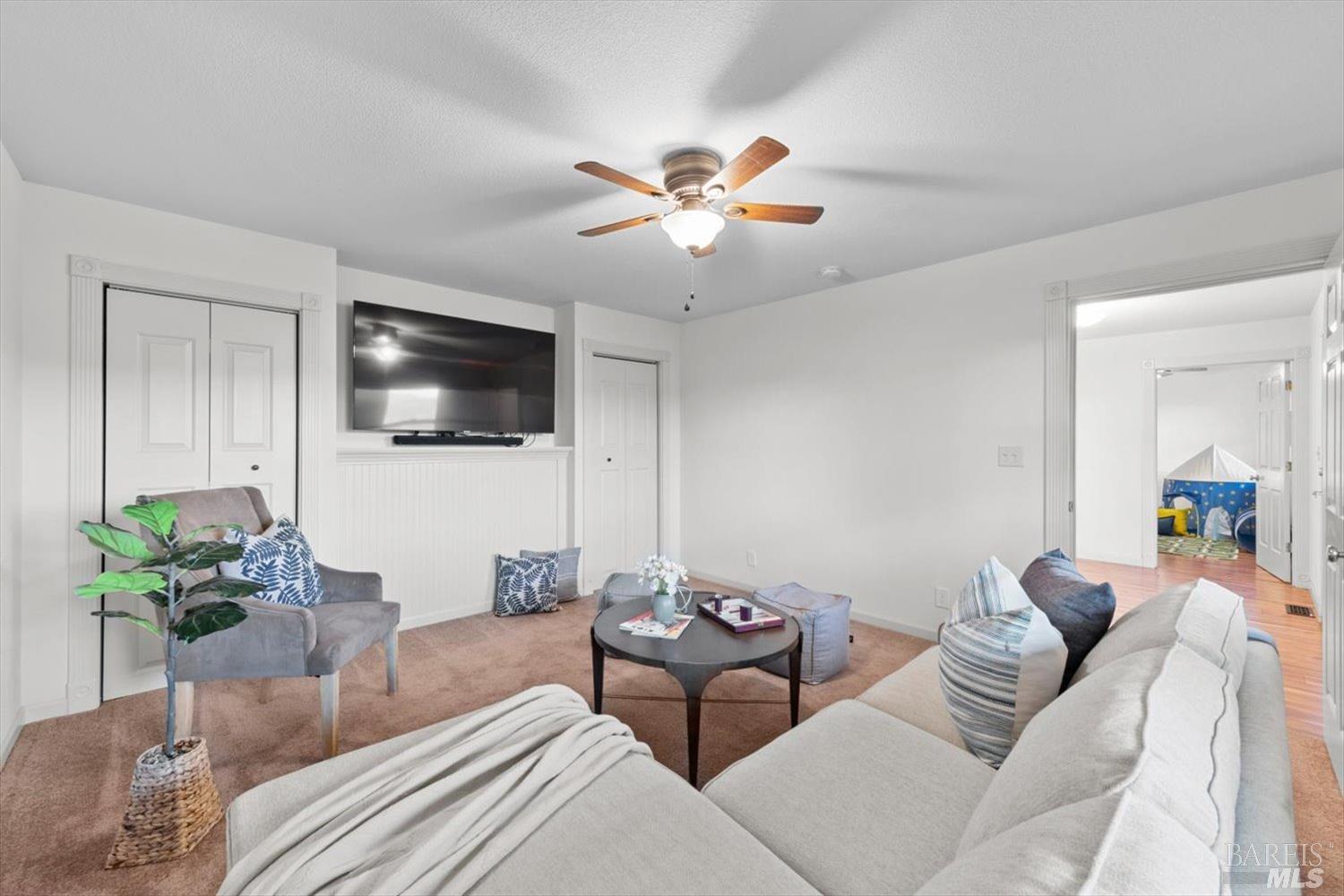 14 Blackwood Ct, Napa, CA 94558 5 Beds 3/1 Baths (Active