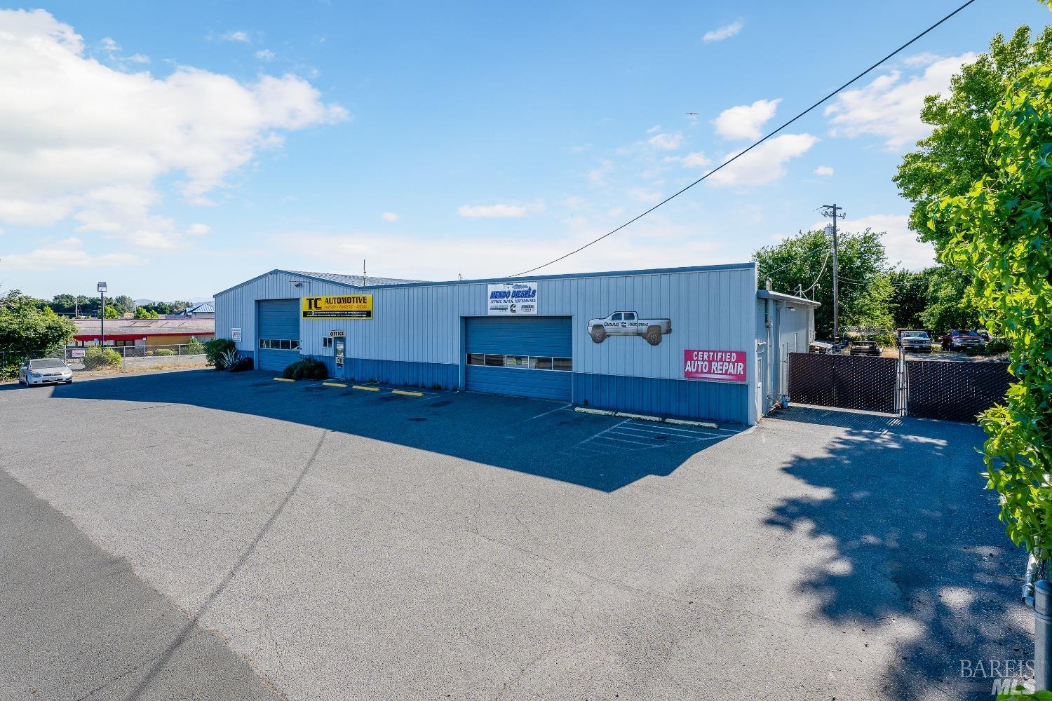 Commercial Sale for sale in Ukiah, California, 323045921