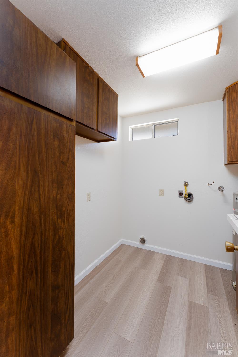 Detail Gallery Image 14 of 39 For 5154 D Albert Dr, Upper Lake,  CA 95485 - 2 Beds | 1/1 Baths