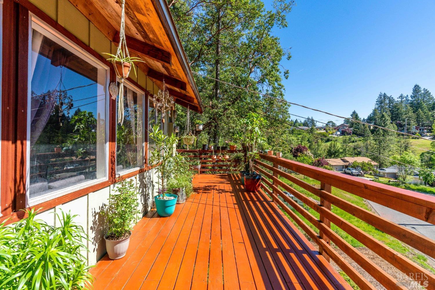 Detail Gallery Image 1 of 24 For 26720 Hawk Rd, Willits,  CA 95490 - 2 Beds | 1 Baths