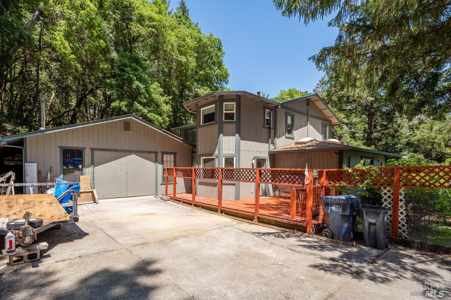 Detail Gallery Image 23 of 35 For 24024 Azalea St, Willits,  CA 95490 - 4 Beds | 3 Baths