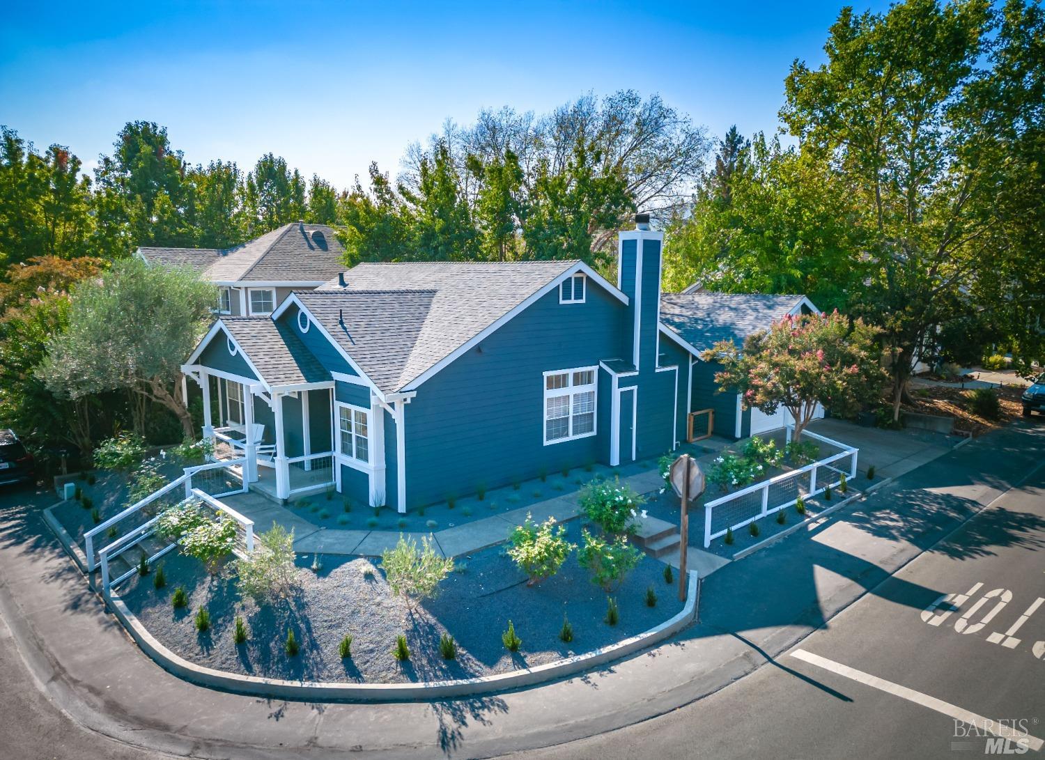 Photo of 13 Jasmine St in Yountville, CA