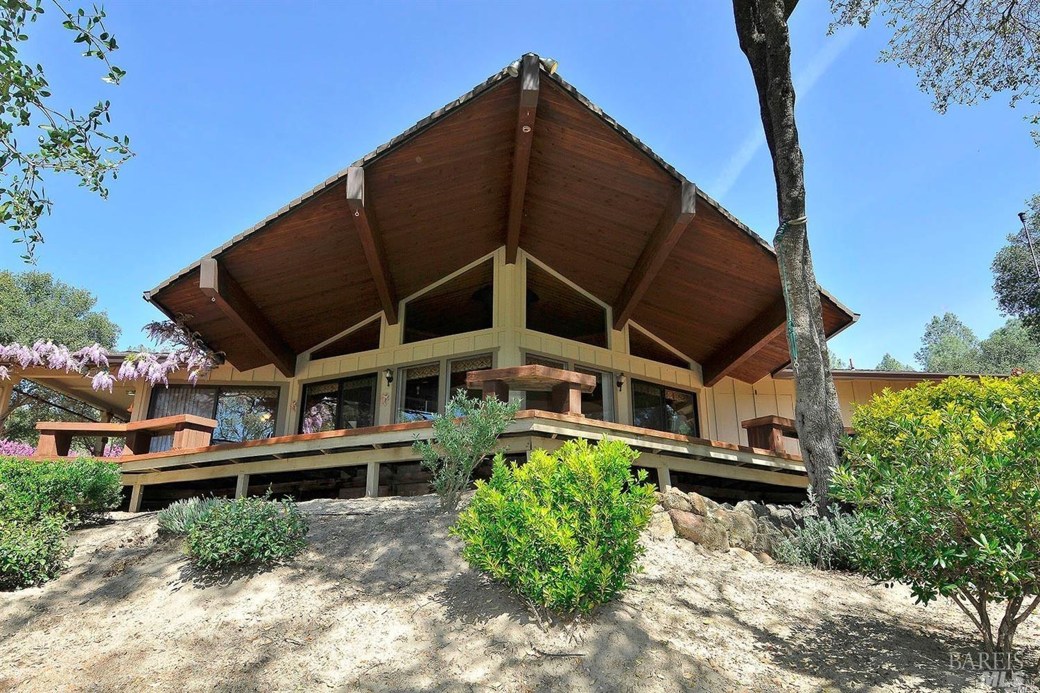 Photo of 7560 Hwy 29 in Kelseyville, CA