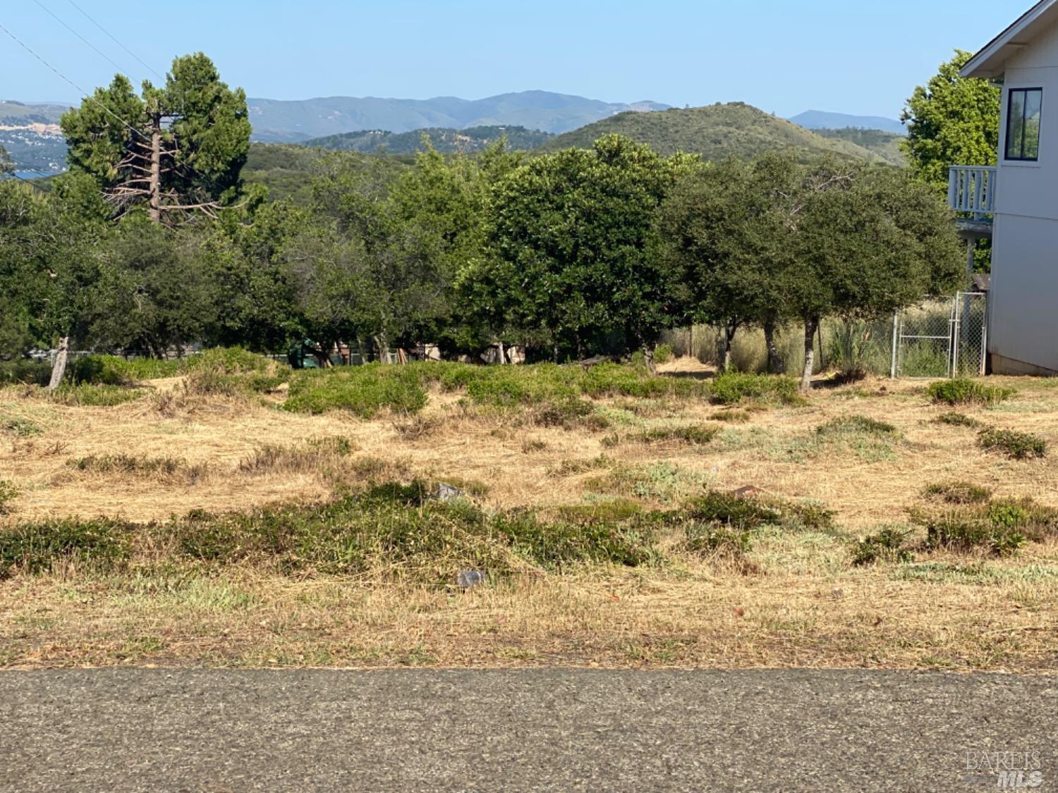 Photo of 5282 Sierra Dr in Kelseyville, CA