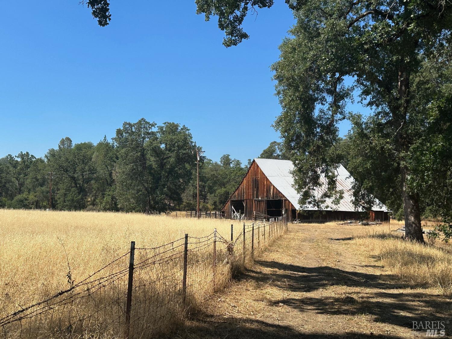 Hill Road, Covelo, California image 47