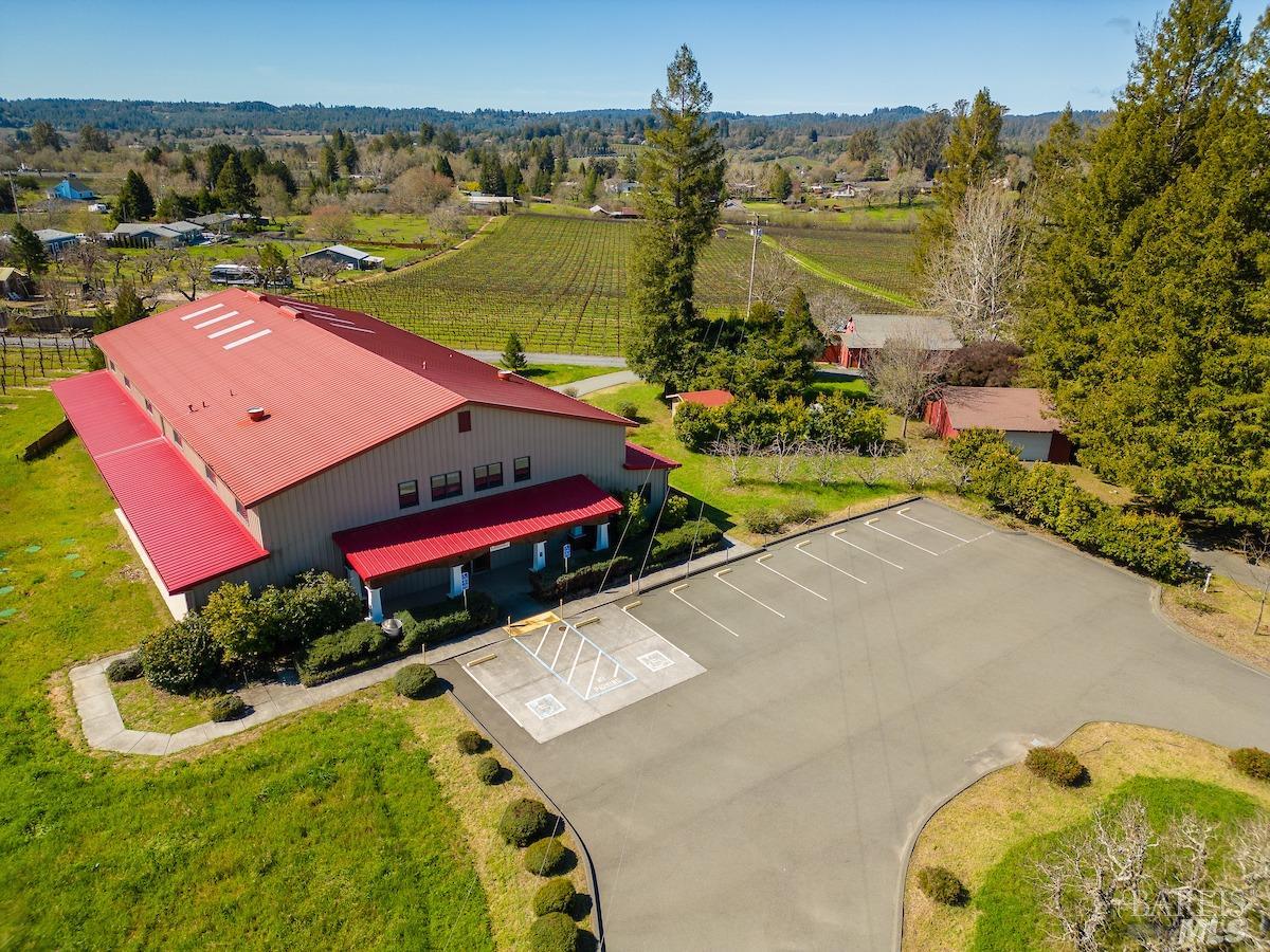 Photo of 5566 Gravenstein Hwy in Forestville, CA
