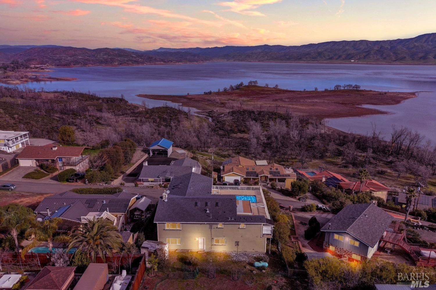 Photo of 199 Berryessa Dr in Napa, CA
