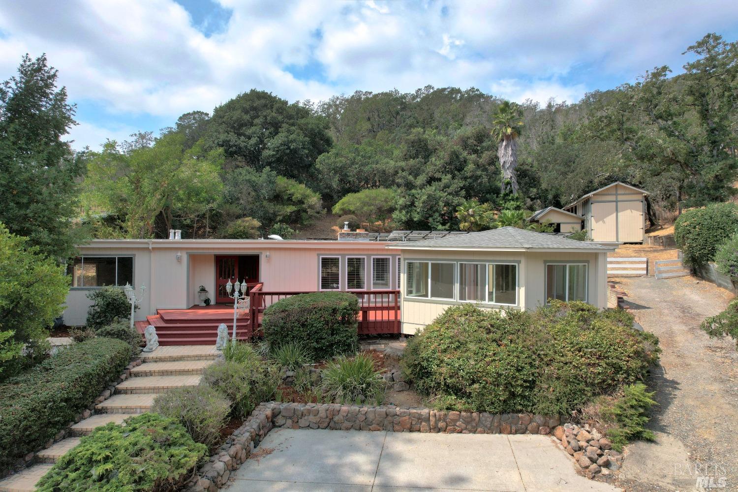 Photo of 368 School Rd in Novato, CA