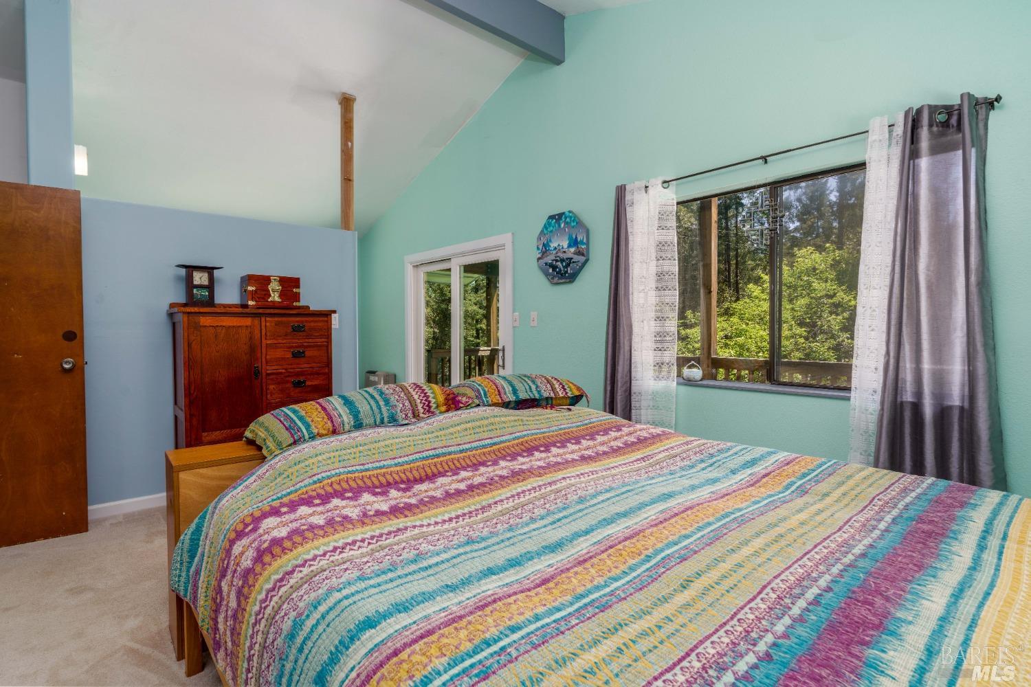 Detail Gallery Image 15 of 31 For 18581 Shafer Ranch Rd, Willits,  CA 95490 - 3 Beds | 2/1 Baths